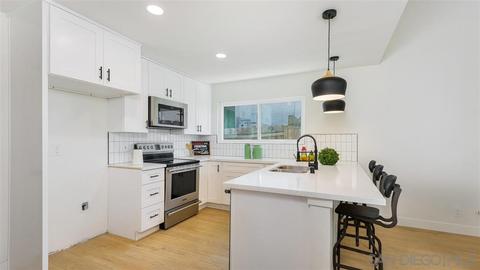 128 Chapalita Dr, Encinitas, CA 92024 photo 10