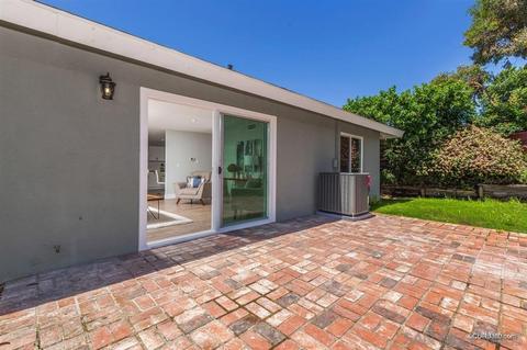 142 Edgewood Dr, Oceanside, CA 92054 photo 18