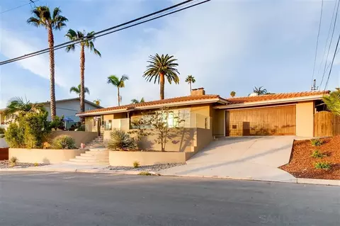 1114 Skylark Dr, La Jolla, CA 92037 photo 3