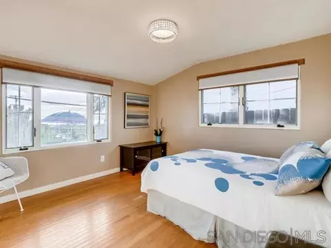 1114 Skylark Dr, La Jolla, CA 92037 photo 10