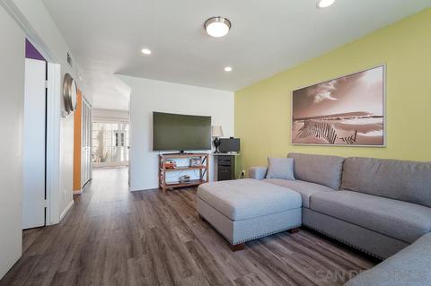 10560 Kerrigan Ct, Santee, CA 92071 photo 3