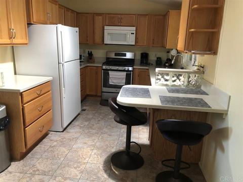 5143 Weymouth Way, Oceanside, CA 92057 photo 9