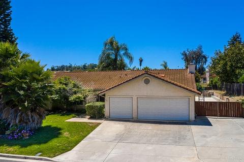 1791 Wolverine Way, Vista, CA 92084 photo 3
