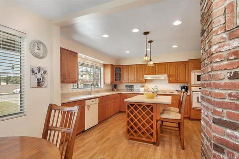 706 Bennett Ave, Escondido, CA 92026 photo 8