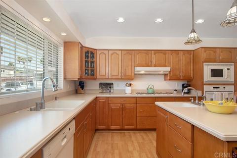 706 Bennett Ave, Escondido, CA 92026 photo 9
