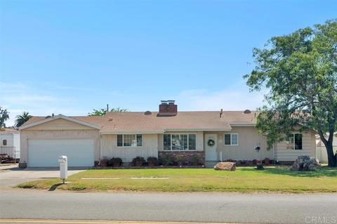 706 Bennett Ave, Escondido, CA 92026 photo 2