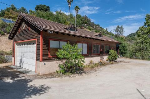 2555 Lynda Ln, Fallbrook, CA 92028 photo 2