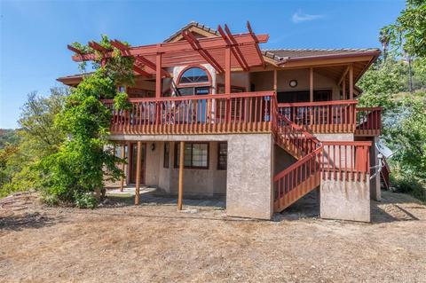 2555 Lynda Ln, Fallbrook, CA 92028 photo 4