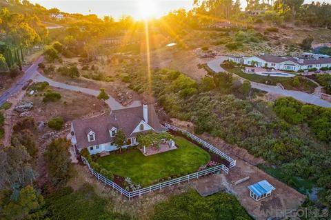 19919 Elfin Forest Ln, Escondido, CA 92029 photo 1