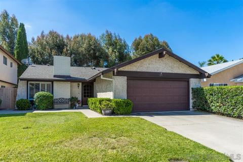 1384 Valencia Loop, Chula Vista, CA 91910 photo 25