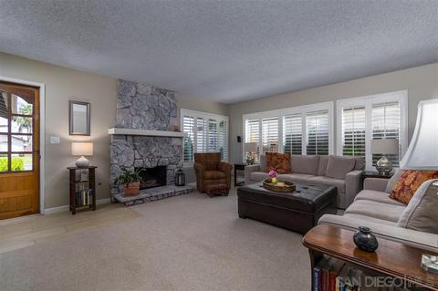 1384 Valencia Loop, Chula Vista, CA 91910 photo 3