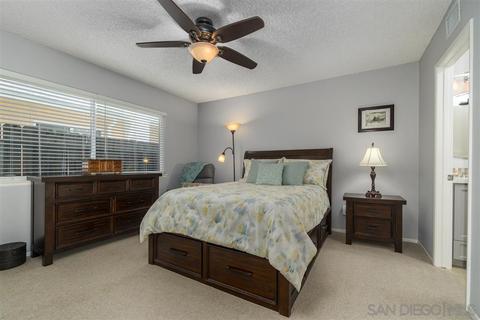 1384 Valencia Loop, Chula Vista, CA 91910 photo 11