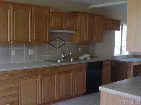 2439 Bernardo Ave, Escondido, CA 92029 photo 2