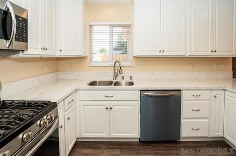9115 Willowgrove Ave, Santee, CA 92071 photo 3