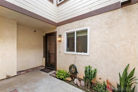 5673 Raintree Way, Oceanside, CA 92057 photo 3