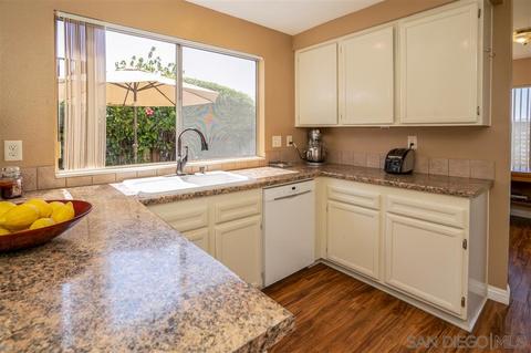 11004 Collinwood Dr, Santee, CA 92071 photo 5
