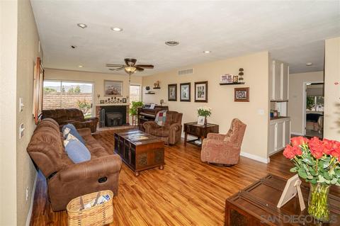 11004 Collinwood Dr, Santee, CA 92071 photo 4