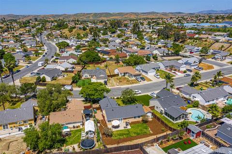 719 Butterfield Rd, Oceanside, CA 92057 photo 7