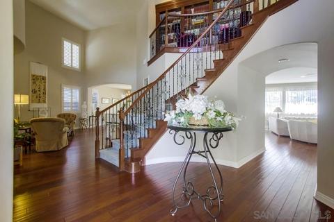 1677 Docena Rd, Carlsbad, CA 92011 photo 2