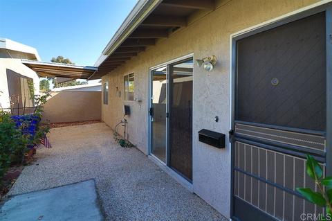 3821 Paprika Way, Oceanside, CA 92057 photo 4