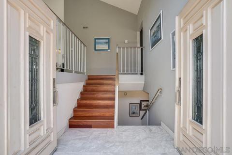 91 Trinidad Bnd, Coronado, CA 92118 photo 2