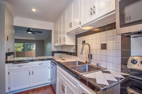 5700 Baltimore Dr #23, La Mesa, CA 91942 photo 9