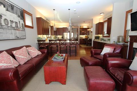 831 C Ave, Coronado, CA 92118 photo 9