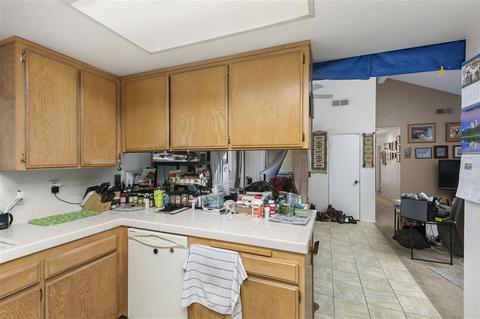 834 Cherrywood Way, El Cajon, CA 92021 photo 7