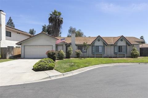 834 Cherrywood Way, El Cajon, CA 92021 photo 1