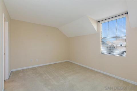 4558 Lambeth Ct, Carlsbad, CA 92010 photo 5