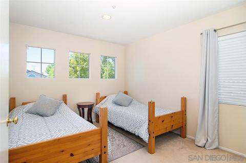 130 Rock Glen Way, Santee, CA 92071 photo 17