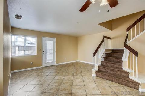 2373 Kings View Cir, Spring Valley, CA 91977 photo 2