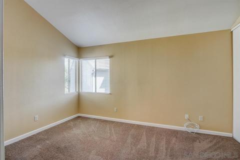 2373 Kings View Cir, Spring Valley, CA 91977 photo 14