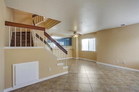 2373 Kings View Cir, Spring Valley, CA 91977 photo 3