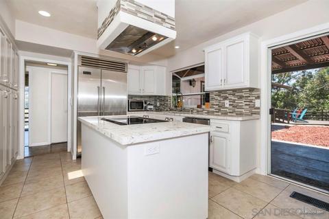 9707 Summit Cir, La Mesa, CA 91941 photo 8