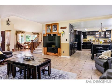 6345 Malachite Ave, Rancho Cucamonga, CA 91737 photo 8
