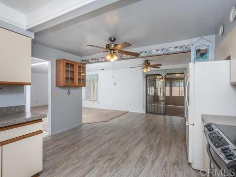 345 E Felicita Ave, Escondido, CA 92025 photo 5