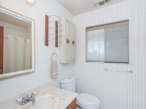 345 E Felicita Ave, Escondido, CA 92025 photo 16