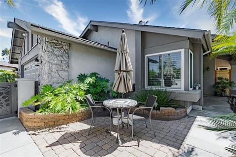 448 Compass Rd, Oceanside, CA 92054 photo 2