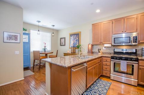 10142 Little Leaf Ln, Santee, CA 92071 photo 4