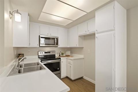 8803 Gilman Dr #A, La Jolla, CA 92037 photo 10