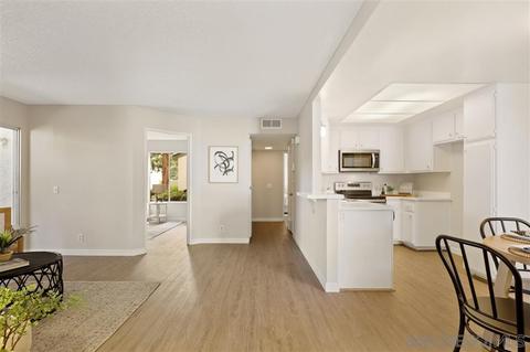 8803 Gilman Dr #A, La Jolla, CA 92037 photo 6