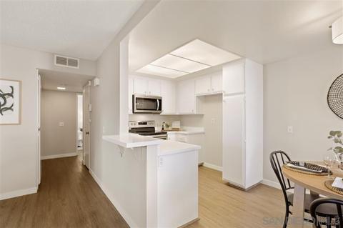 8803 Gilman Dr #A, La Jolla, CA 92037 photo 8