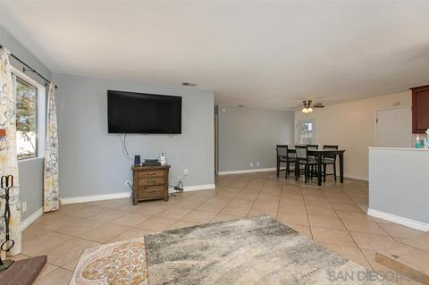 804 Cozy Ct, Fallbrook, CA 92028 photo 10