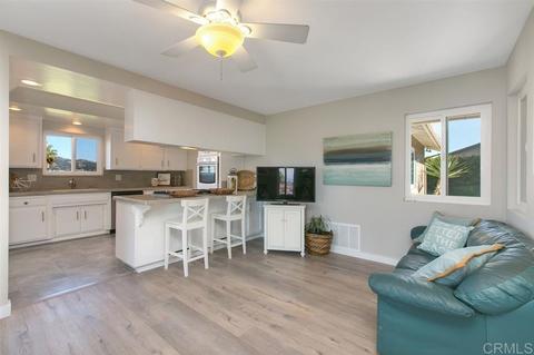 642 Cortez Ave, Vista, CA 92084 photo 6