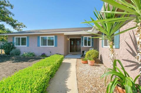 642 Cortez Ave, Vista, CA 92084 photo 2