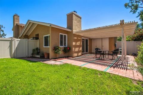 13684 Comuna Dr, Poway, CA 92064 photo 2