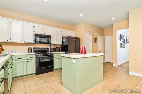 4305 Saddlehorn Way, Oceanside, CA 92057 photo 10