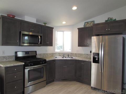 300 Thornton Dr #12, El Cajon, CA 92021 photo 2