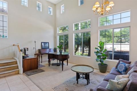 4704 Aliso Way, Oceanside, CA 92057 photo 11